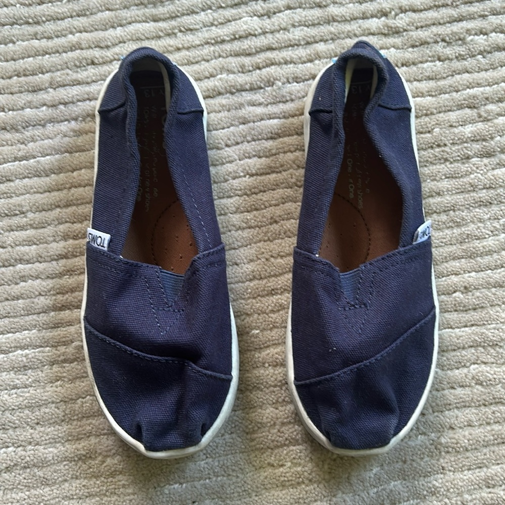 Toms 13 youth